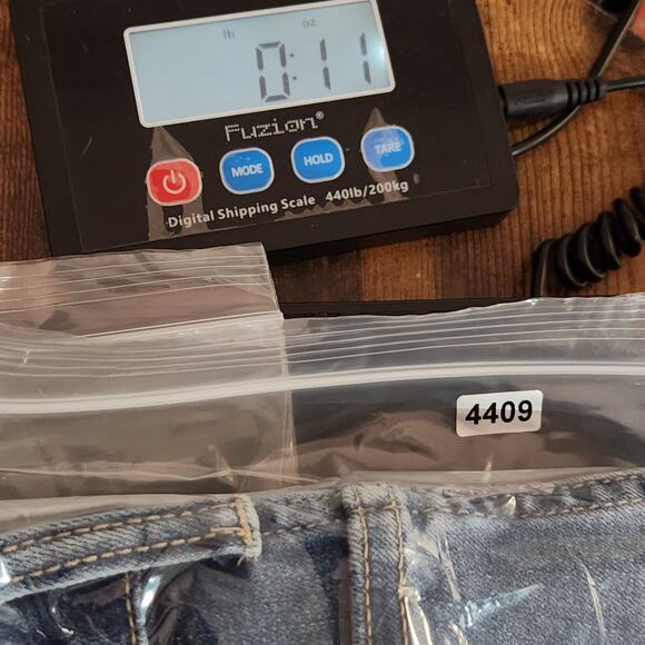 Dear John Denim Shorts Womens Size 29 Blue Medium Wash Stretch 5” Inseam EUC - Picture 15 of 15